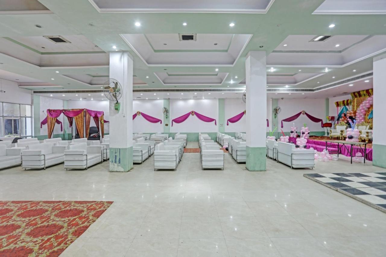 Hotel Collection O 85238 Tulika Garden Izatnagar Exterior foto